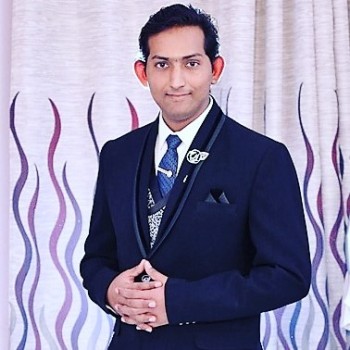AKSHAY MANGLA